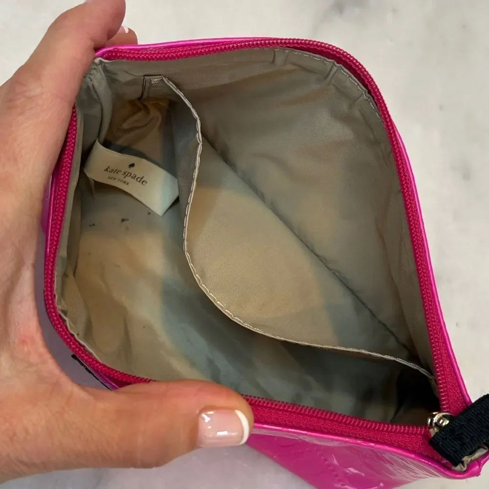 Kate Spade Fuchsia embossed logo Motif Travel Cosmetic Case Pouch Clutch - Picture 15 of 15